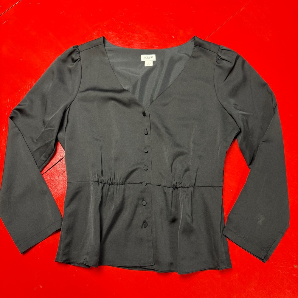 J CREW BLACK FITTED V NECK SIDE ZIPPER LONG SLEEVES TOP
